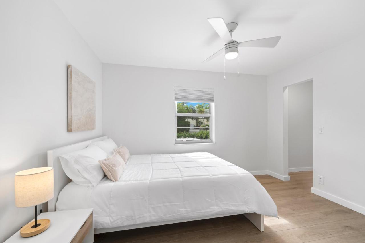 M Lake Worth Beach - Modern Villas Near West Palm Beach, Chic Retro Vibes, King Bed, Cozy Backyard, Bbq, Workspace, High-Speed Internet, Free Parking, 5 Minutes To Downtown & Beach Esterno foto