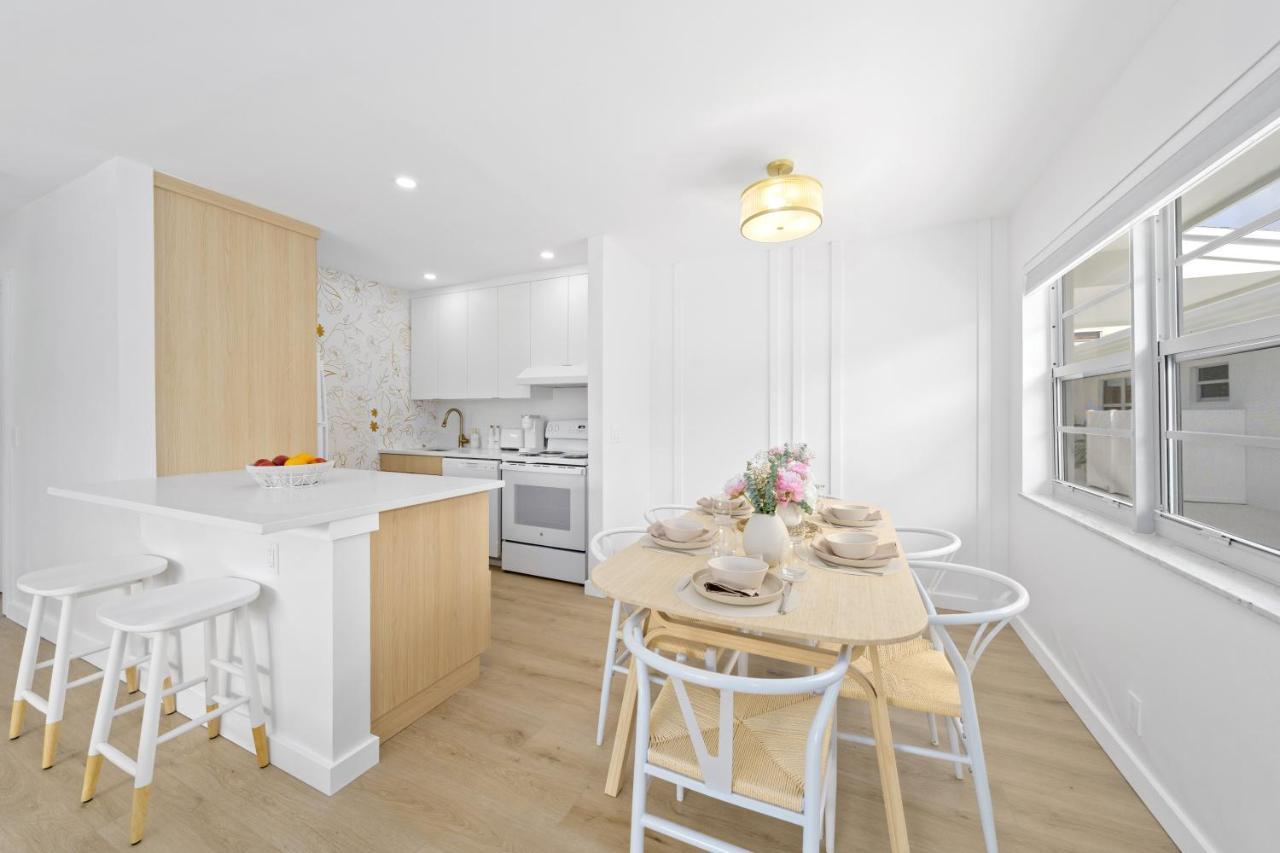 M Lake Worth Beach - Modern Villas Near West Palm Beach, Chic Retro Vibes, King Bed, Cozy Backyard, Bbq, Workspace, High-Speed Internet, Free Parking, 5 Minutes To Downtown & Beach Esterno foto