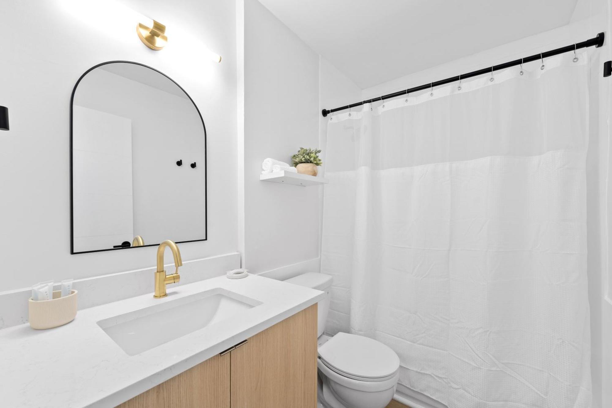 M Lake Worth Beach - Modern Villas Near West Palm Beach, Chic Retro Vibes, King Bed, Cozy Backyard, Bbq, Workspace, High-Speed Internet, Free Parking, 5 Minutes To Downtown & Beach Esterno foto