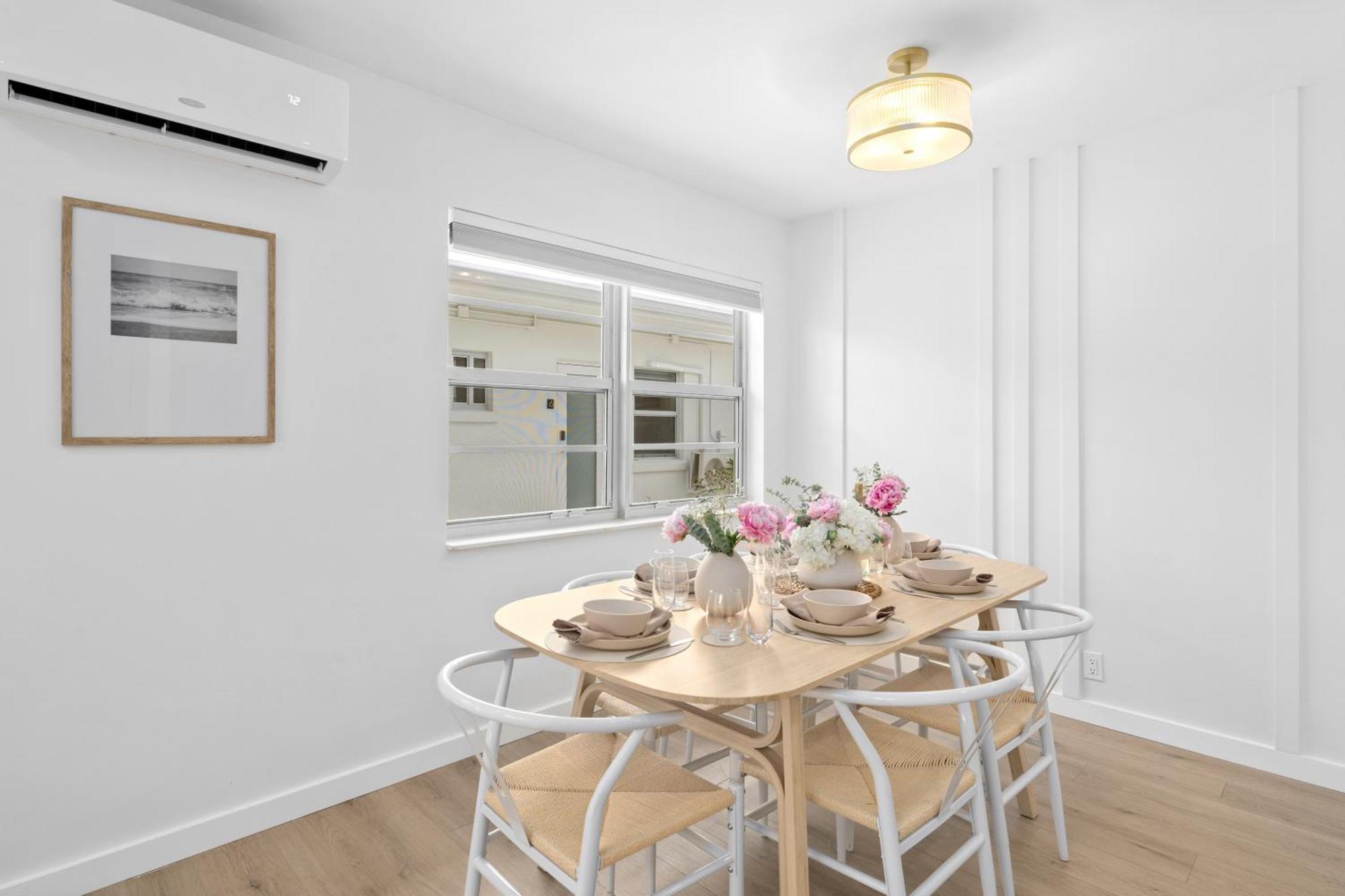 M Lake Worth Beach - Modern Villas Near West Palm Beach, Chic Retro Vibes, King Bed, Cozy Backyard, Bbq, Workspace, High-Speed Internet, Free Parking, 5 Minutes To Downtown & Beach Esterno foto
